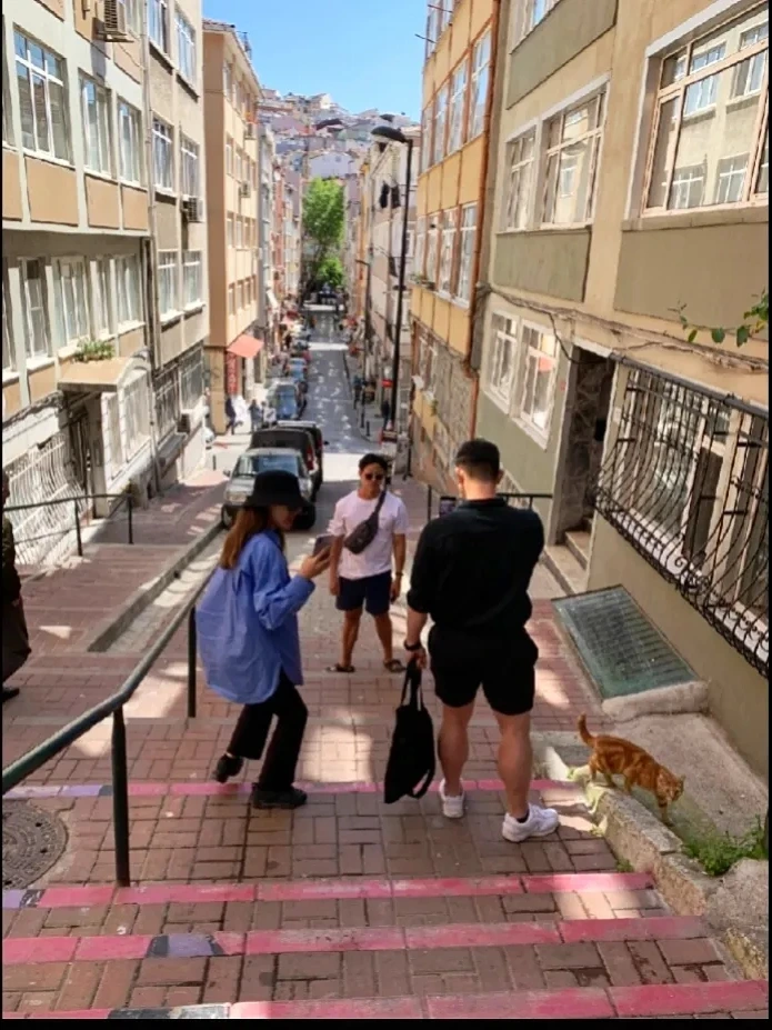 SE-a4372a59-9bf0-4792-bcad-1369bd8cd200.jpg?type=w1