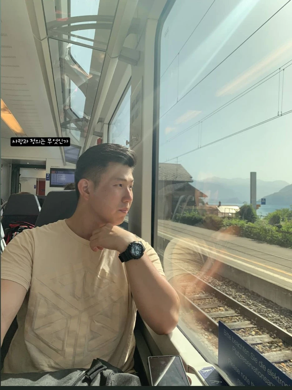 SE-77e34df4-c81e-4f48-b5c1-af6f00d00d93.jpg?type=w1