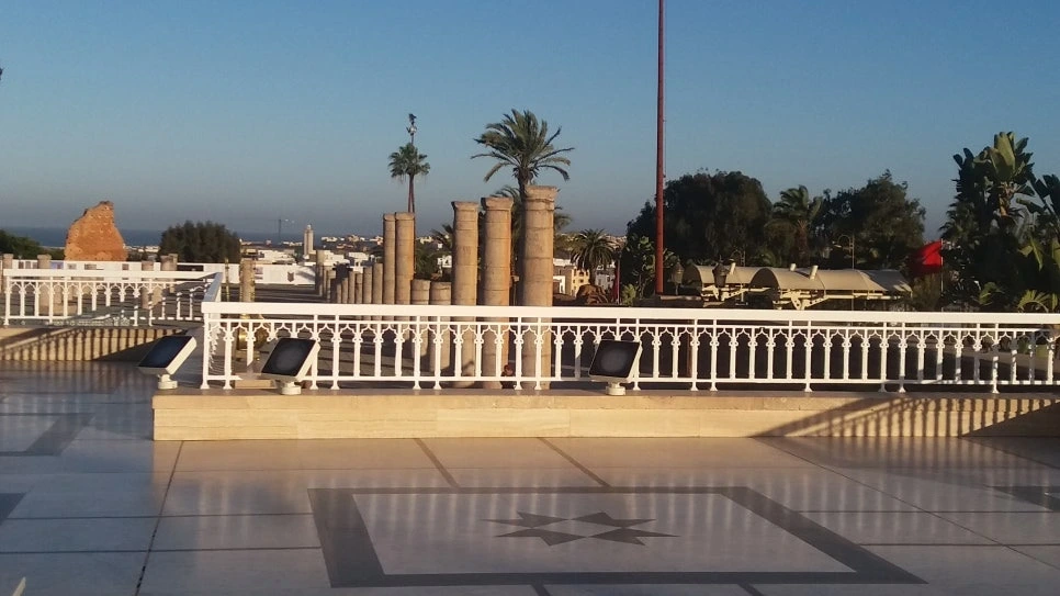 다운로드 (7).jpeg