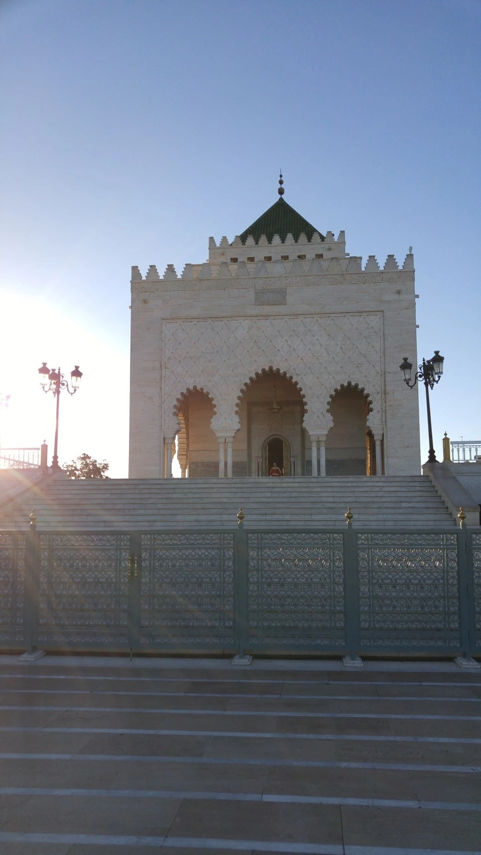 다운로드 (14).jpeg