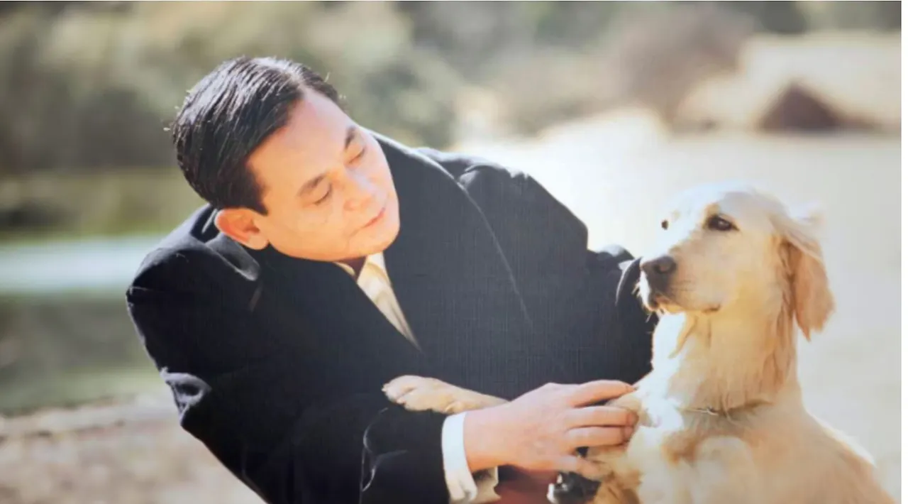 사진은 고 이건희 회장과 리트리버 모습사진=삼성화재.JPG