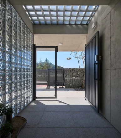 web_DSF7540.jpg?type=w386