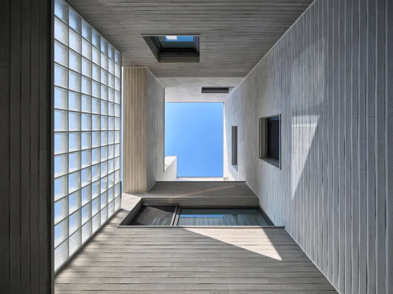 web_DSF7752.jpg?type=w773