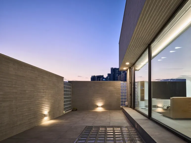 web_DSF7842.jpg?type=w773