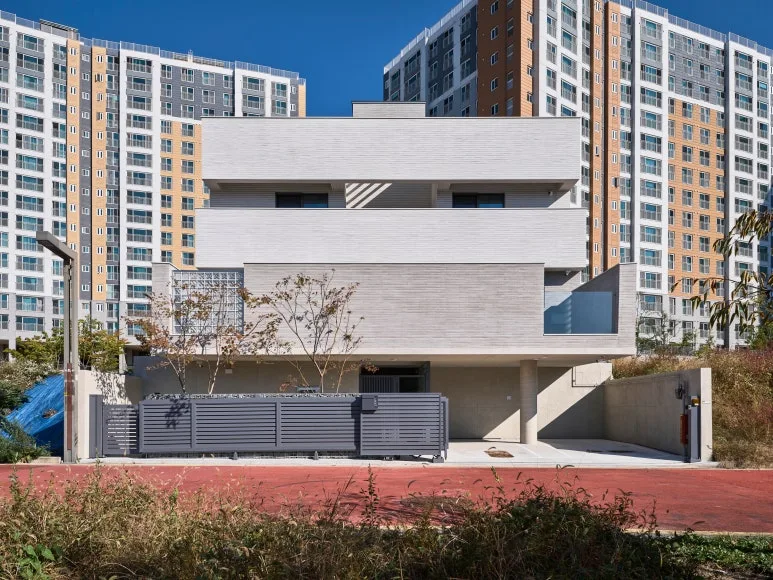 web_DSF7523.jpg?type=w773