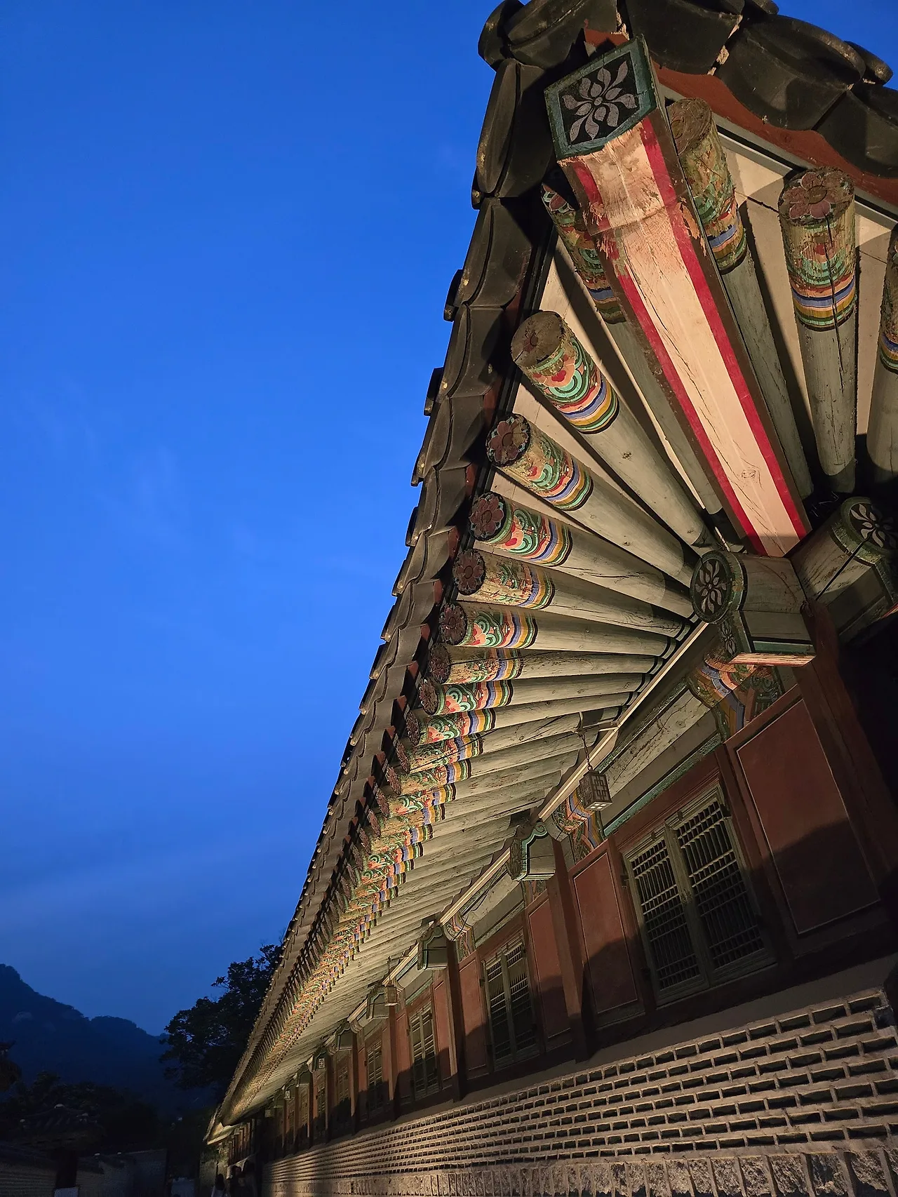 KakaoTalk_20250610_125116822_07.jpg?type=w1600