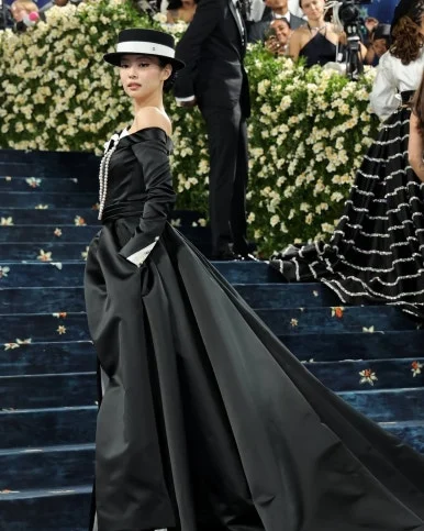 snapins-ai_3626122570913106519_(1).jpg?type=w386