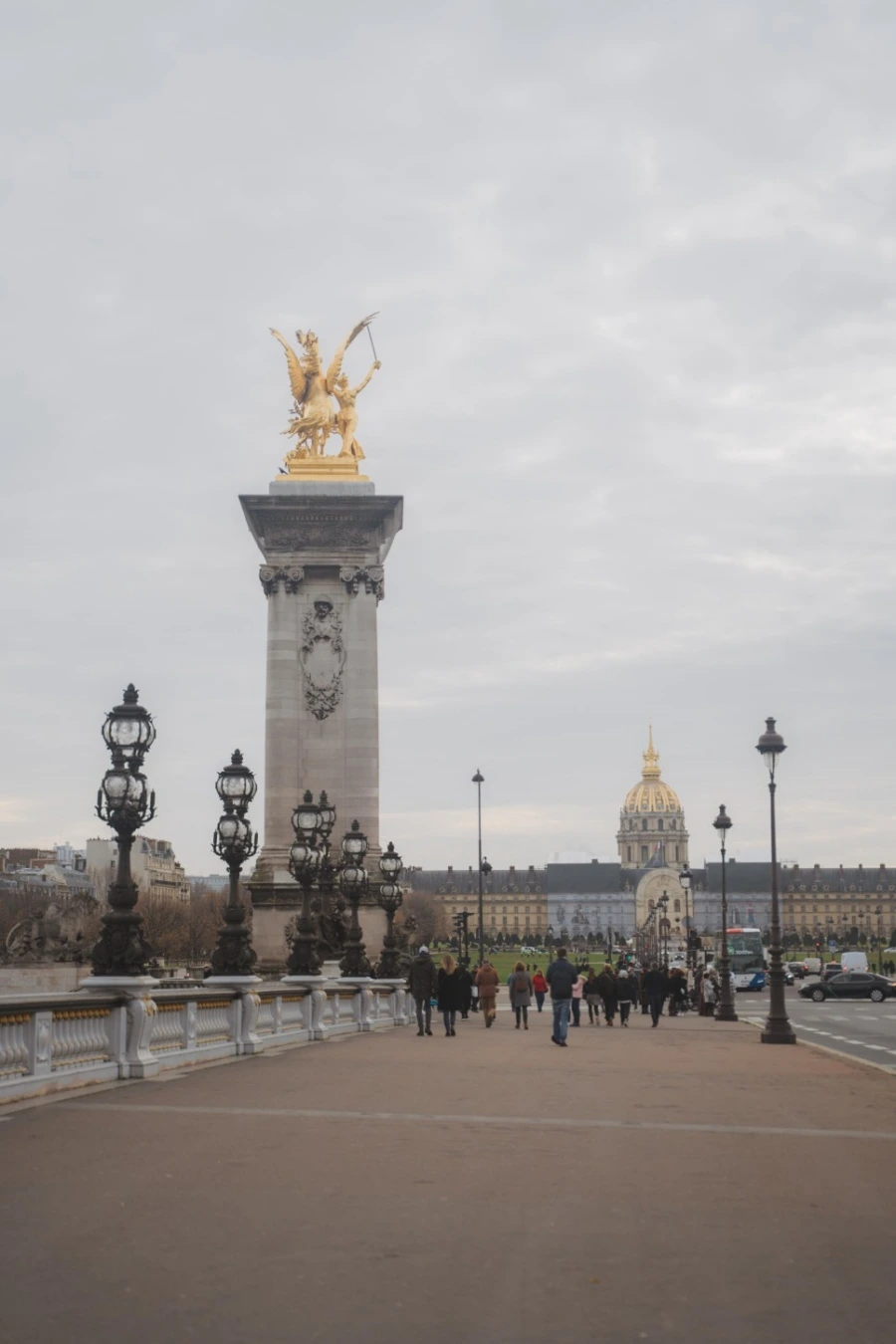 알렉상드르 3세 다리 _1.jpeg