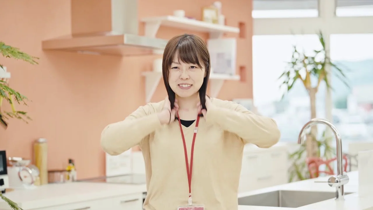 img.jpg?width=1280&amp;height=720&amp;face=578_204_680_314