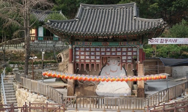 b_7f4Ud018svc1sld0z4vg1y7n_uon9qf.png?type=e1920_std