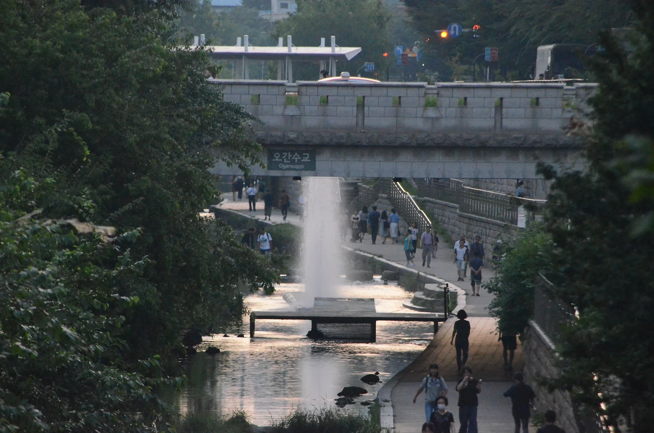 분수(저녁).JPG