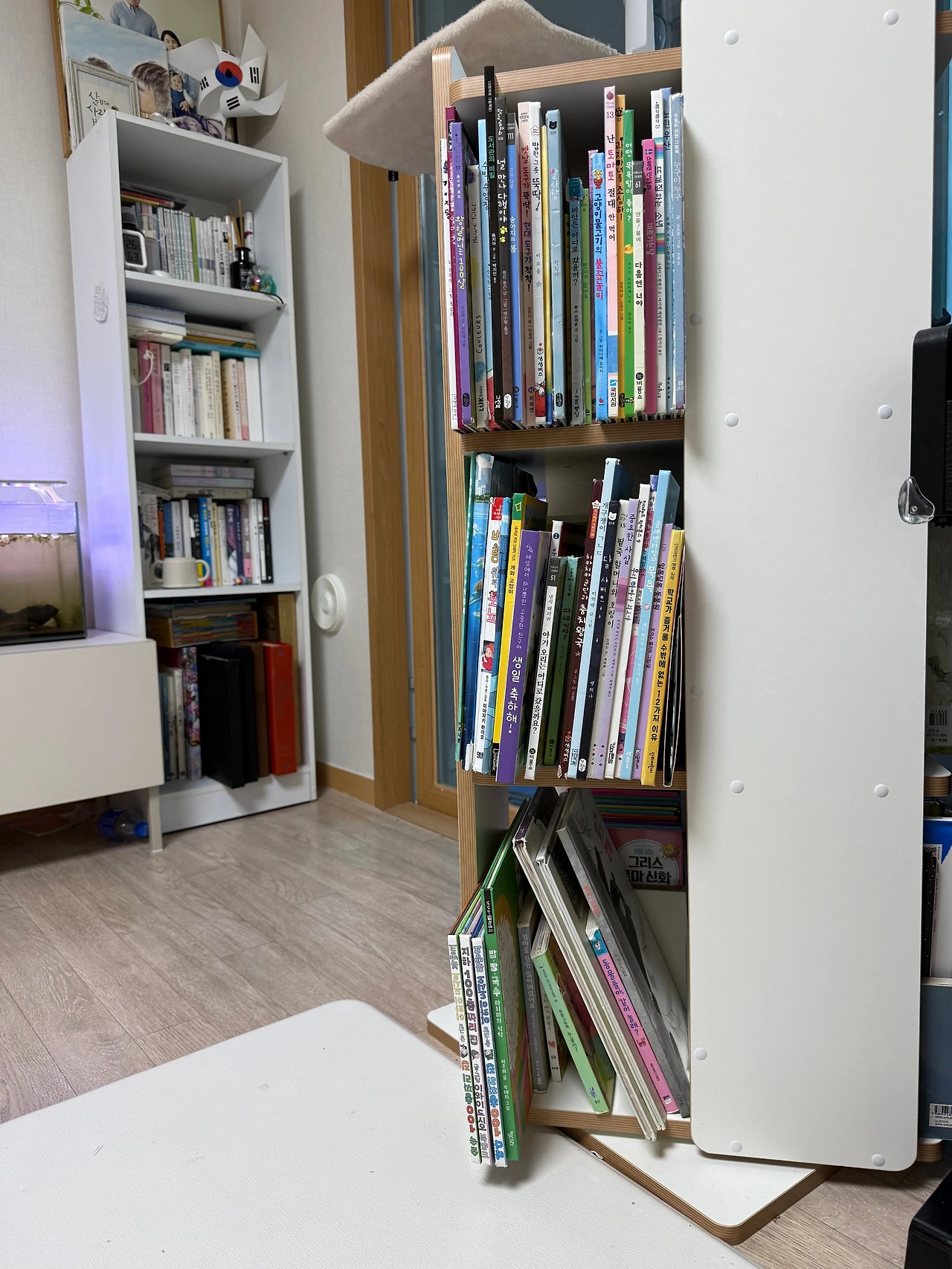 집_책장위치4.jpeg