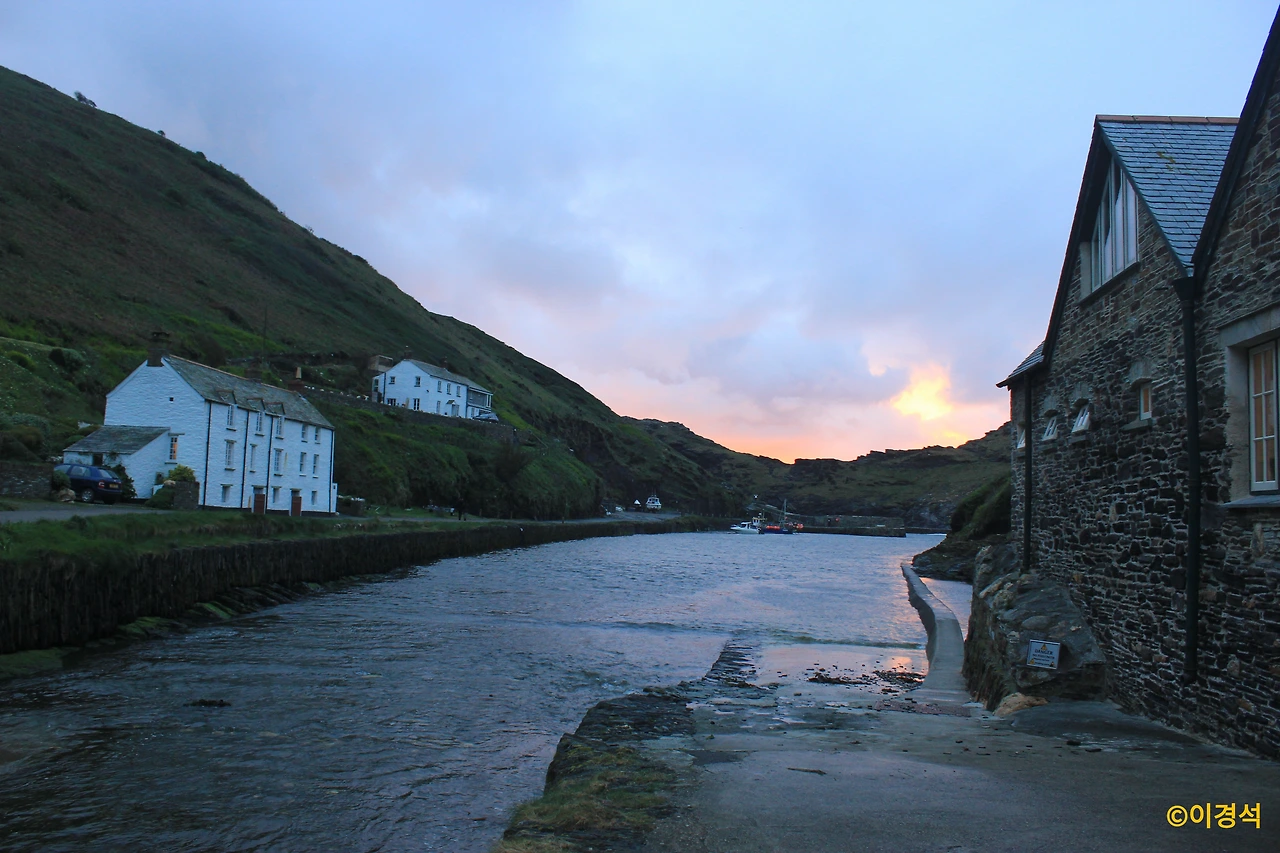 Boscastle (2).JPG