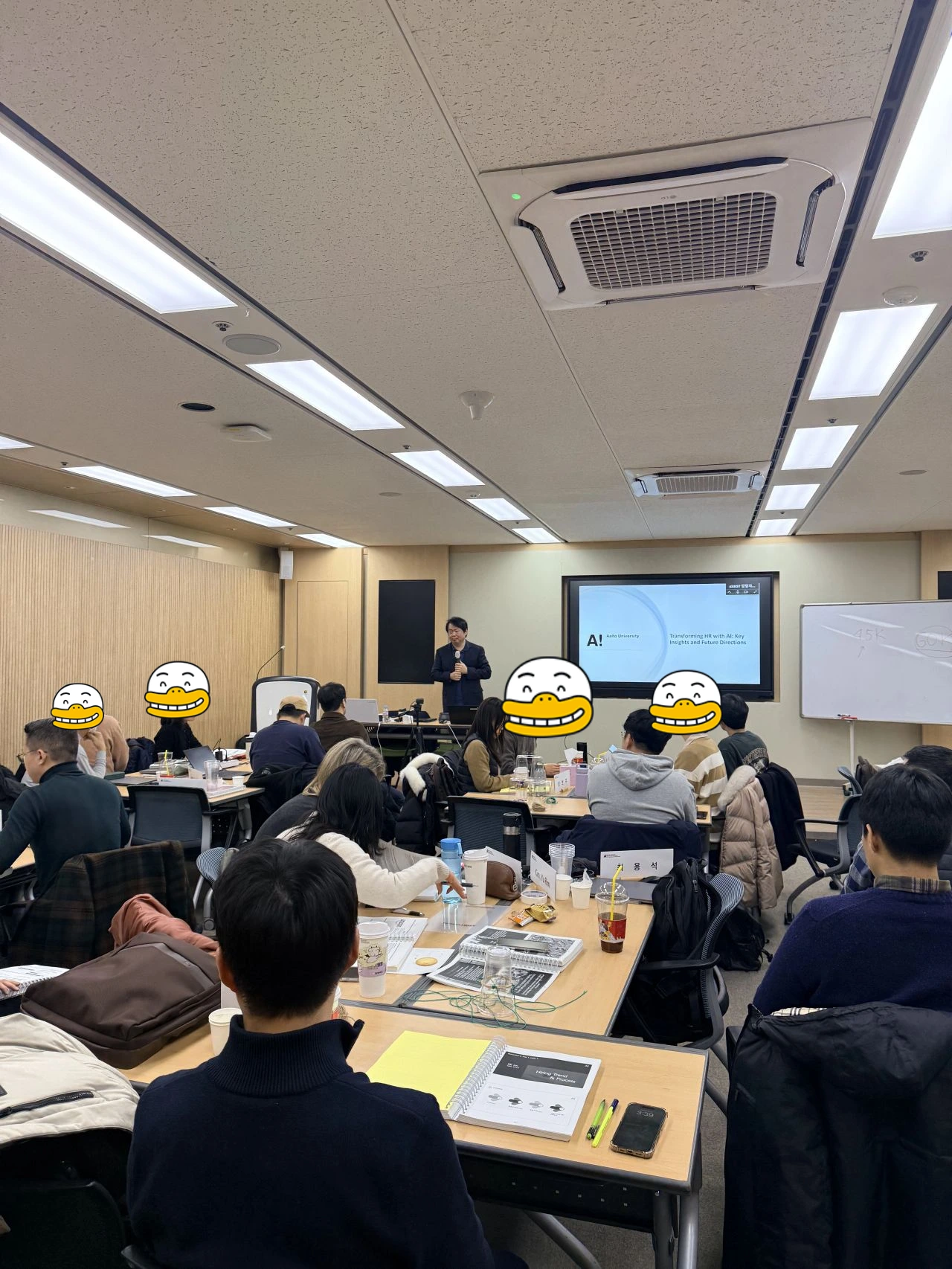 1765022356246?e=1768435200&v=beta&t=yZk6ykSkq0Afd4l675FzBR_T6xgUsK66ABZgP5RASe4