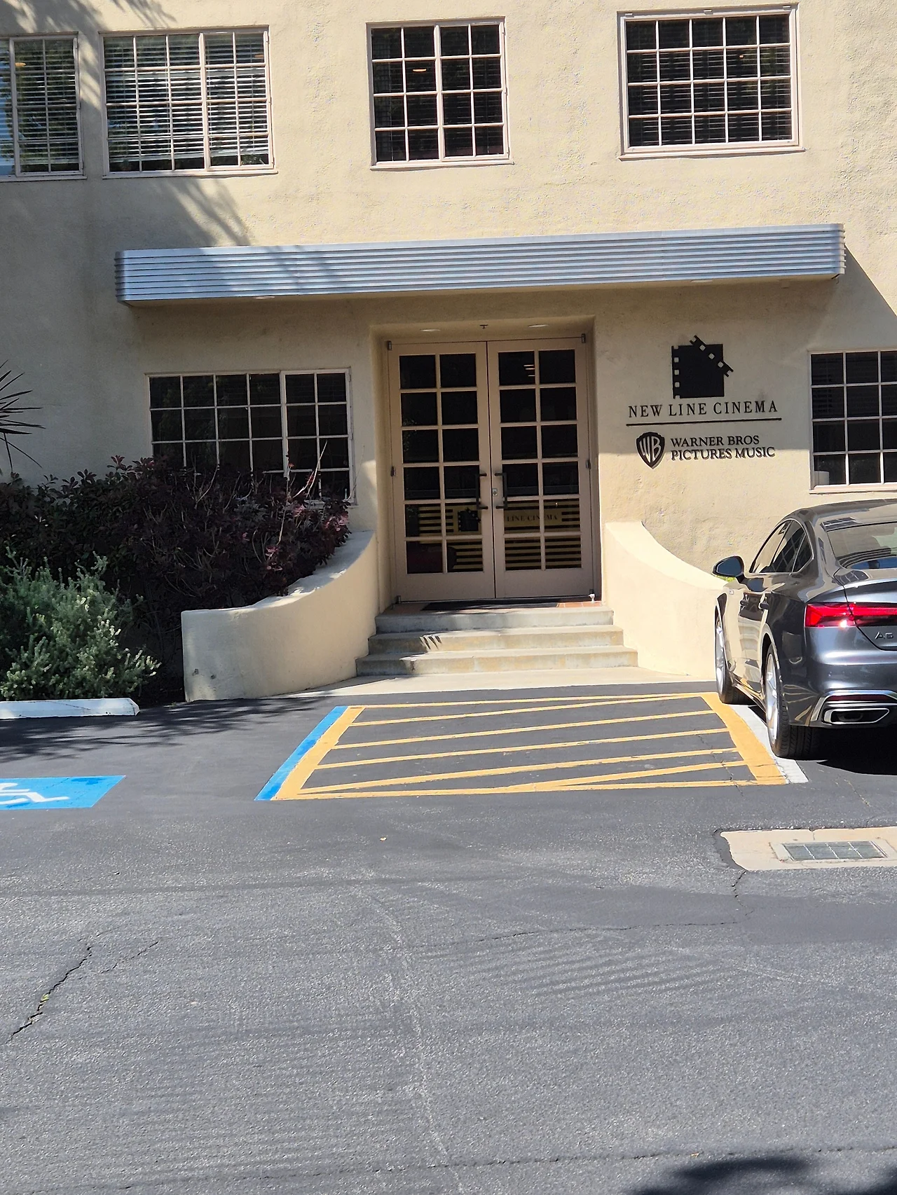 GoIXwZHaYAAnoA0.jfif