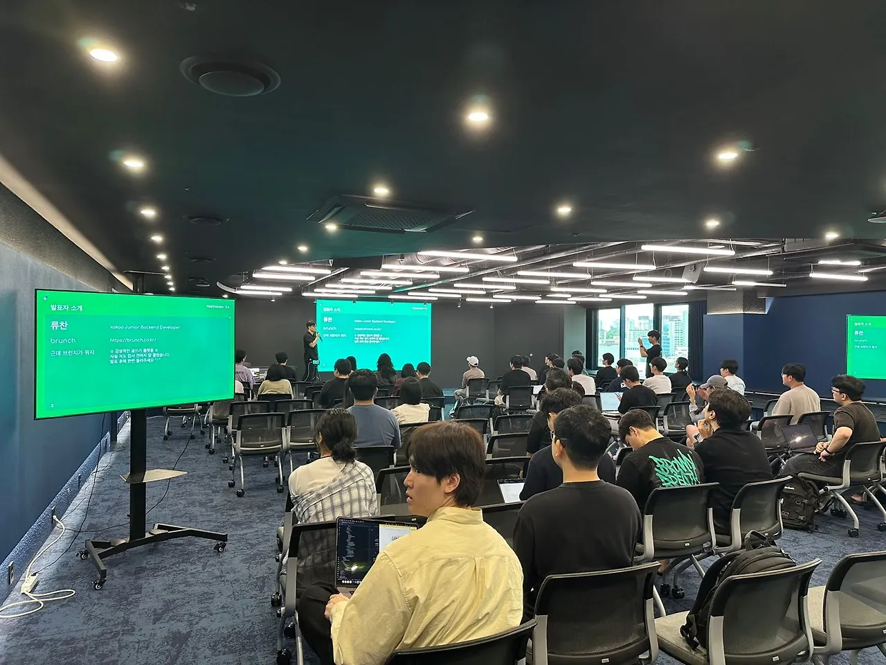 img.jpg?credential=yqXZFxpELC7KVnFOS48ylbz2pIh7yKj8&expires=1764514799&allow_ip=&allow_referer=&signature=9blOcJ8HT%2Ff1Gc6oLKpAbfi%2FOw8%3D