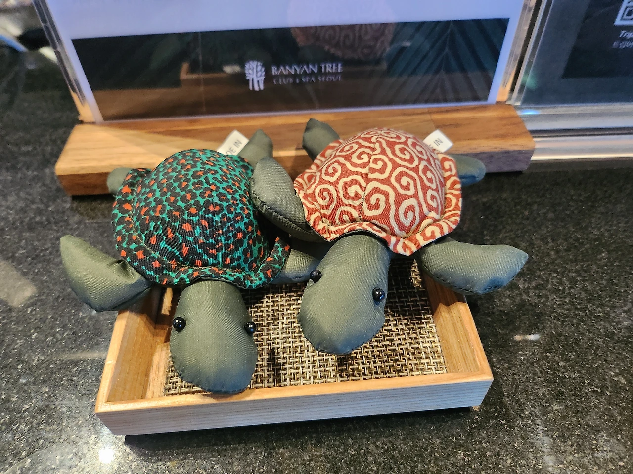 img.png?credential=yqXZFxpELC7KVnFOS48ylbz2pIh7yKj8&expires=1759244399&allow_ip=&allow_referer=&signature=OPynYvN4lnr26SKfi1IeV6oZvko%3D