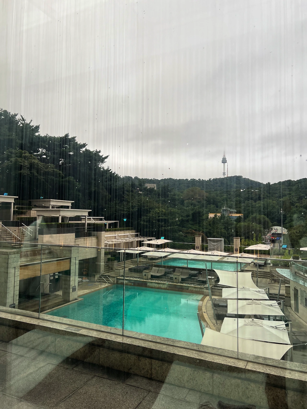 img.png?credential=yqXZFxpELC7KVnFOS48ylbz2pIh7yKj8&expires=1764514799&allow_ip=&allow_referer=&signature=li%2BQna8M1TyzAQTxVkWvT7HwrJk%3D