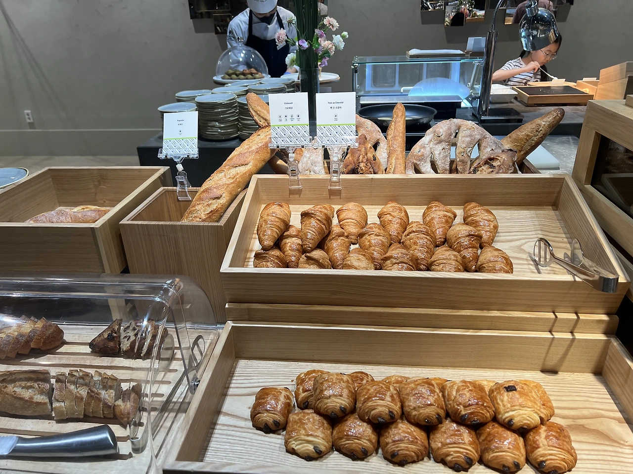 img.png?credential=yqXZFxpELC7KVnFOS48ylbz2pIh7yKj8&expires=1759244399&allow_ip=&allow_referer=&signature=0fUdRXfULZwCJ9g4lPOSthE8Pb0%3D