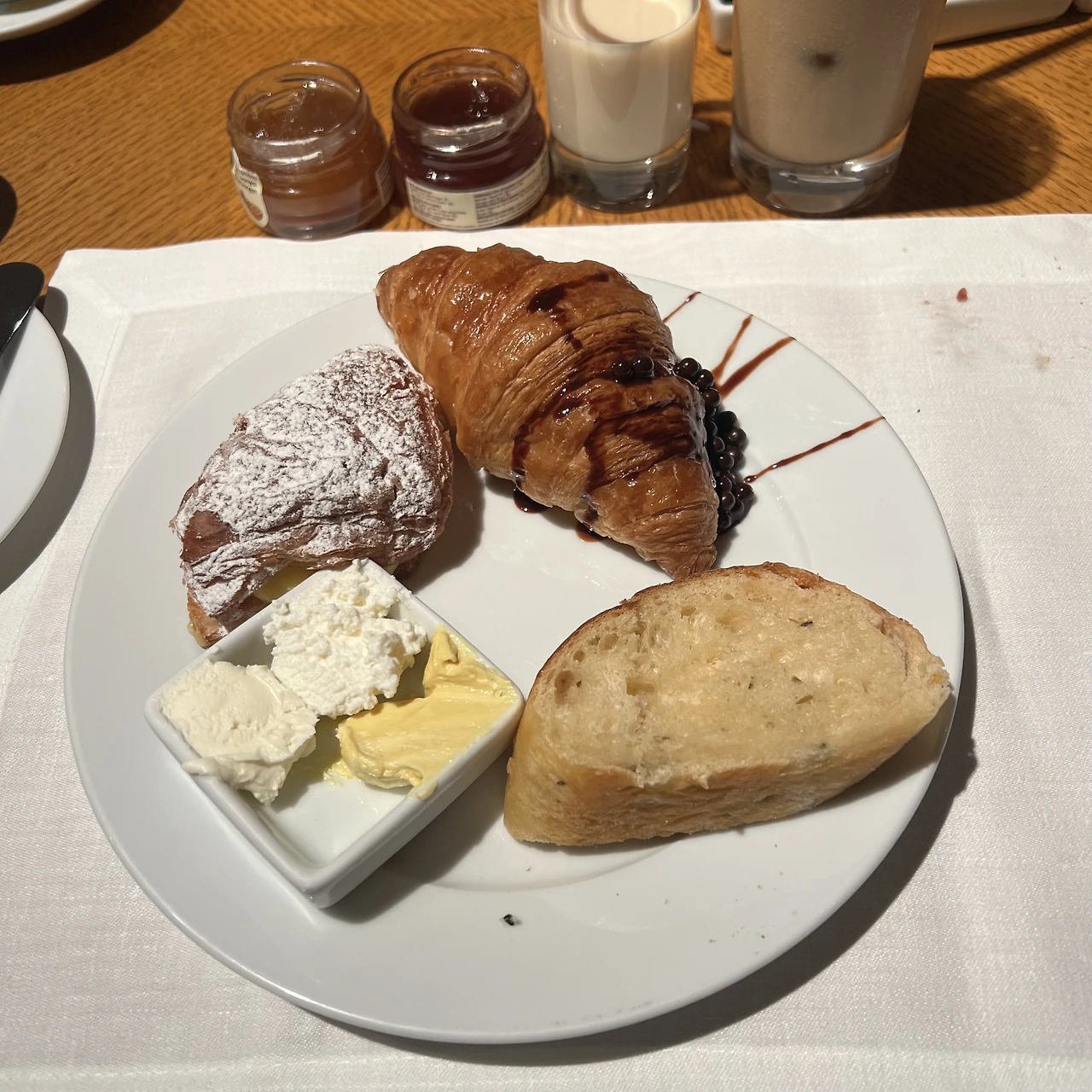 img.png?credential=yqXZFxpELC7KVnFOS48ylbz2pIh7yKj8&expires=1764514799&allow_ip=&allow_referer=&signature=mUhcBBXAOdbCooLRFsTSePiJ1hQ%3D