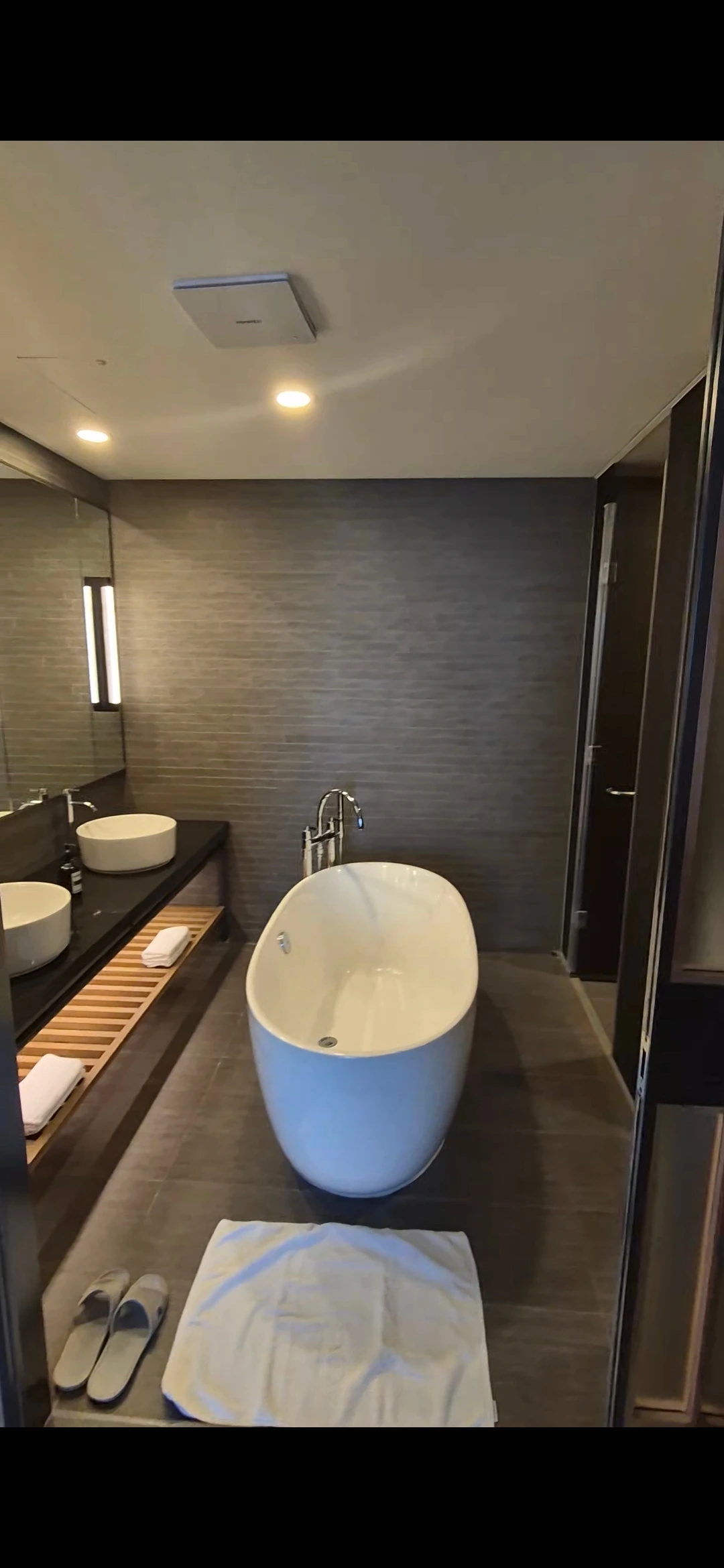 KakaoTalk_Photo_2025-08-27-23-50-54 002.jpeg