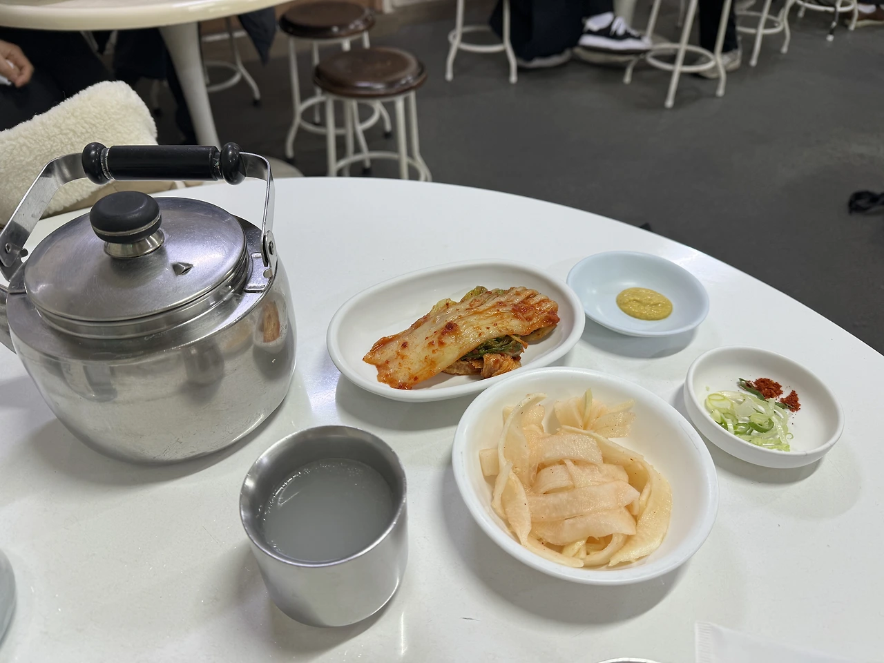 img.png?credential=yqXZFxpELC7KVnFOS48ylbz2pIh7yKj8&expires=1759244399&allow_ip=&allow_referer=&signature=8LgiFK0Cni6XofMM28LMOkzCP1g%3D