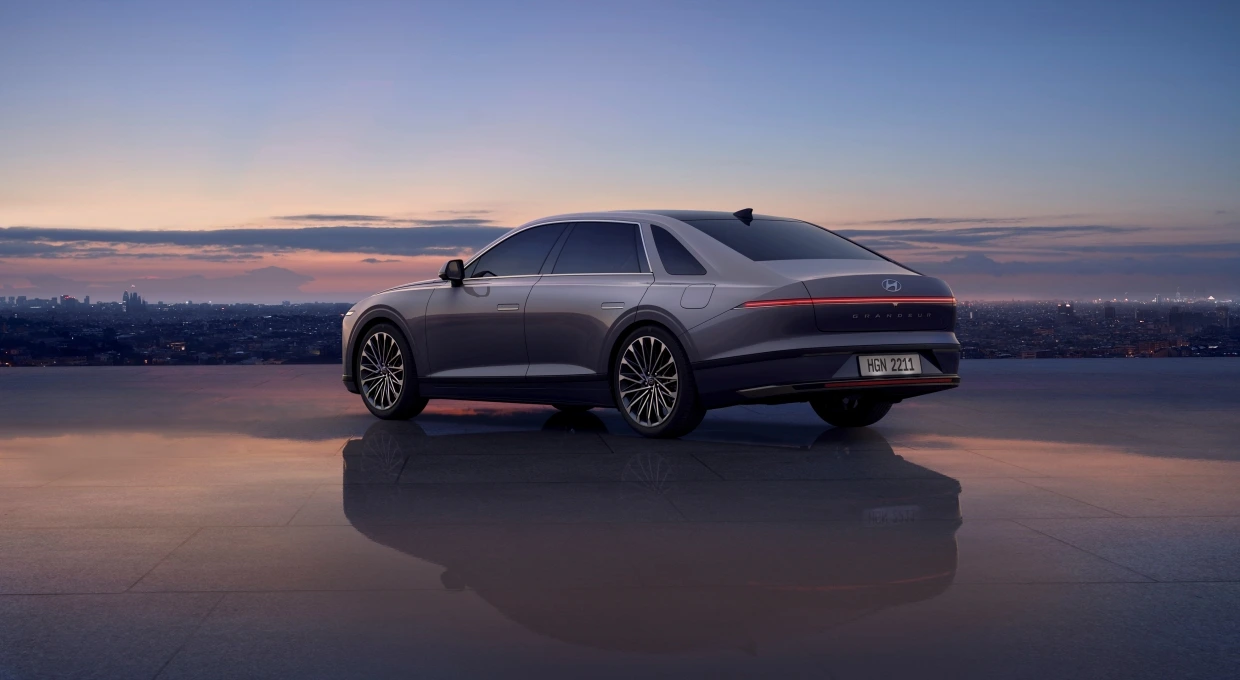 디 올 뉴 그랜저2.jpeg