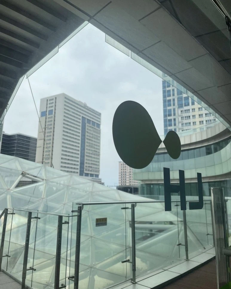 IMG_2450.jpg?type=w773