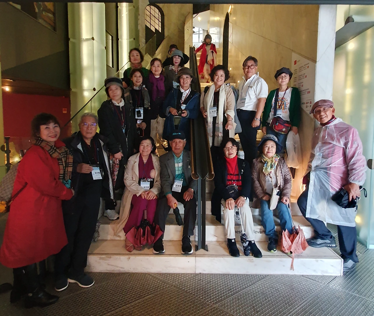 사라마구 단체사진.jpeg