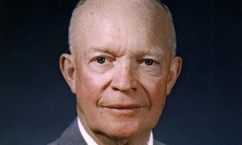 ?src=%22https%3A%2F%2Fupload.wikimedia.org%2Fwikipedia%2Fcommons%2Fthumb%2F6%2F63%2FDwight_D._Eisenhower%252C_official_photo_portrait%252C_May_29%252C_1959.jpg%2F1200px-Dwight_D._Eisenhower%252C_official_photo_portrait%252C_May_29%252C_1959.jpg%22&type=ff500_300