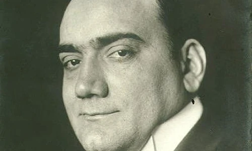 ?src=%22https%3A%2F%2Fupload.wikimedia.org%2Fwikipedia%2Fcommons%2F4%2F43%2FCarusoPostcard.jpg%22&type=ff500_300