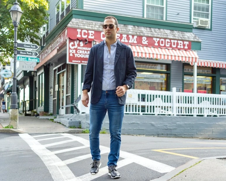 photo-1593620558115-8723ddb824f2.jpg?type=w773