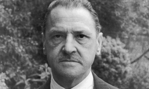 ?src=%22https%3A%2F%2Fupload.wikimedia.org%2Fwikipedia%2Fcommons%2F6%2F65%2FMaugham_retouched.jpg%22&type=ff500_300