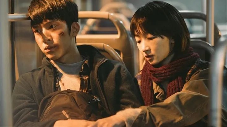 Hou lai de wo man ( 2018 )  ENG_ Us and Them PORT_ Pérolas do mar.jpeg