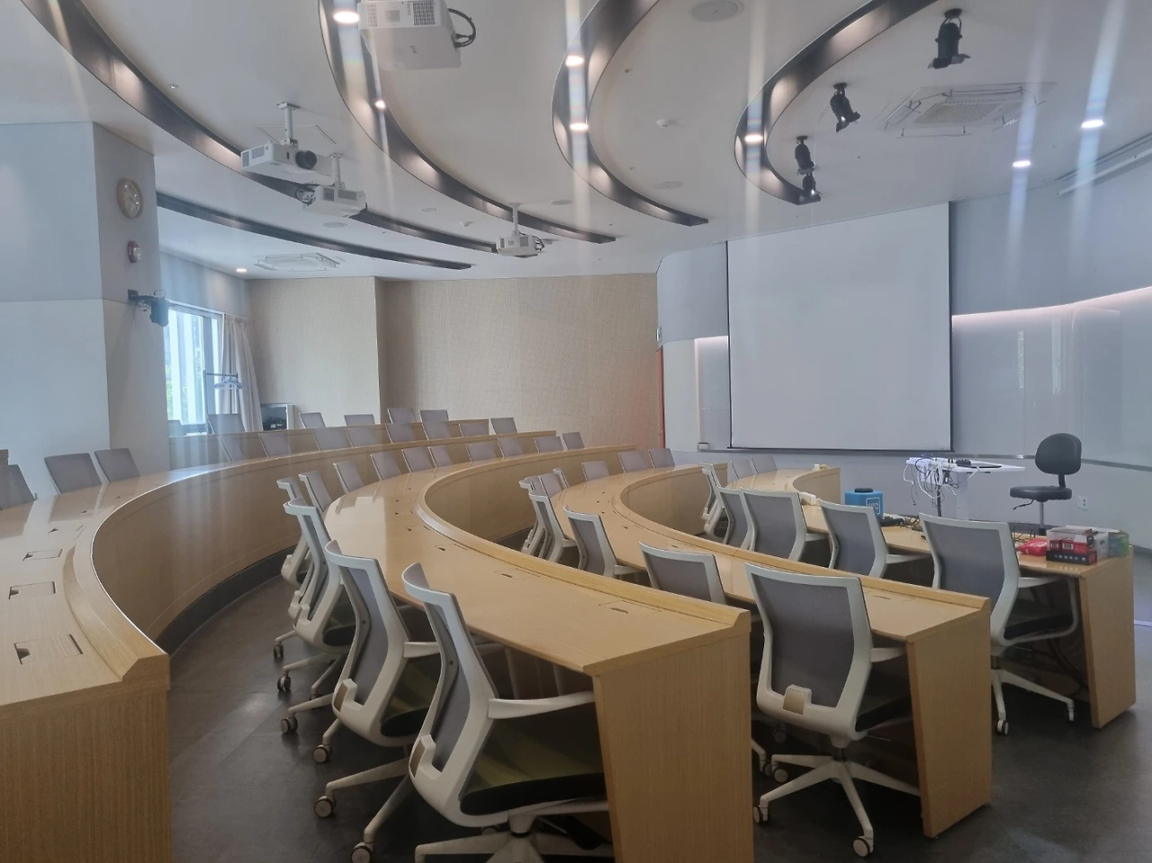 AD_4nXec3PqJGB9lUxiubybHTJlQKqSO9LK5DHUg4f8gSKNRWeWX4OCupyCkjQvqXhhHslnK4BAqQtL1DXhz9gnVWINyBBsDLeOSNVuuCFLmiAt6jrZNIw6Y_3pOA3zEyUn9PIhf_Y1wYKfsZEauxPgAZ7HSe7Xc?key=EIQlsMhYo7XCPm68xnqSkg