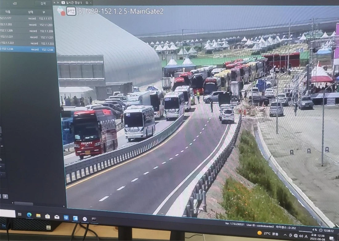 mosaFsri7b.jpeg?type=w1100