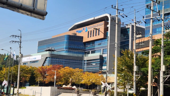 mosa9iQJOM.png?type=w720