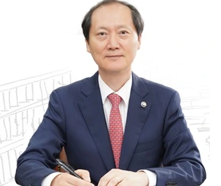 %EC%9D%B4%EC%99%84%EA%B7%9C-%EB%B2%95%EC%A0%9C%EC%B2%98%EC%9E%A5.jpg?resize=316%2C265&ssl=1