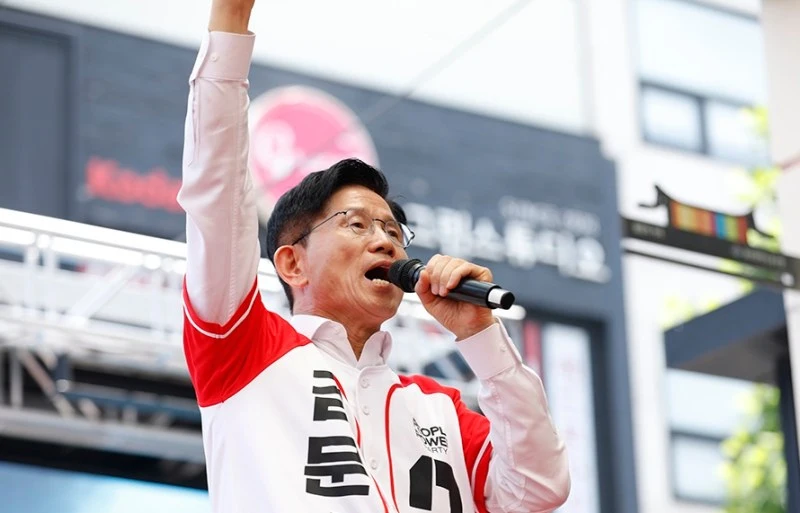 12_EON5925.jpg?resize=800%2C513&ssl=1