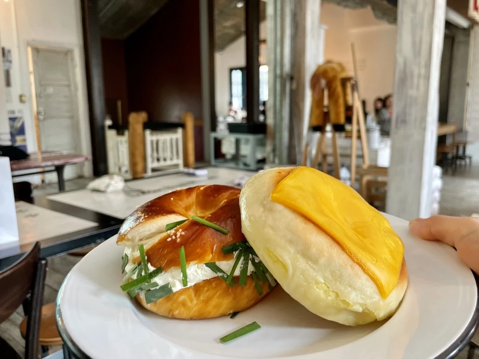 IMG_1925.jpeg?type=w966