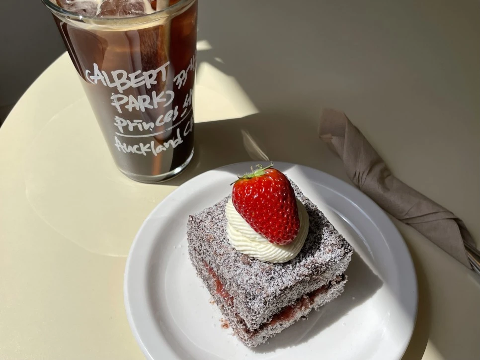 IMG_1077.jpeg?type=w966