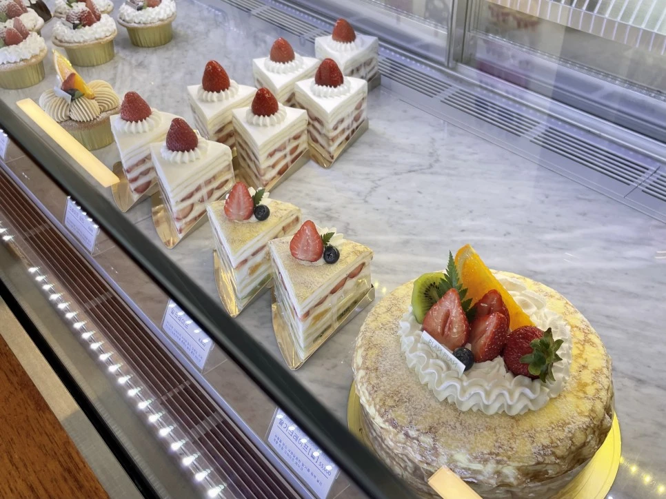 IMG_4670.jpeg?type=w966