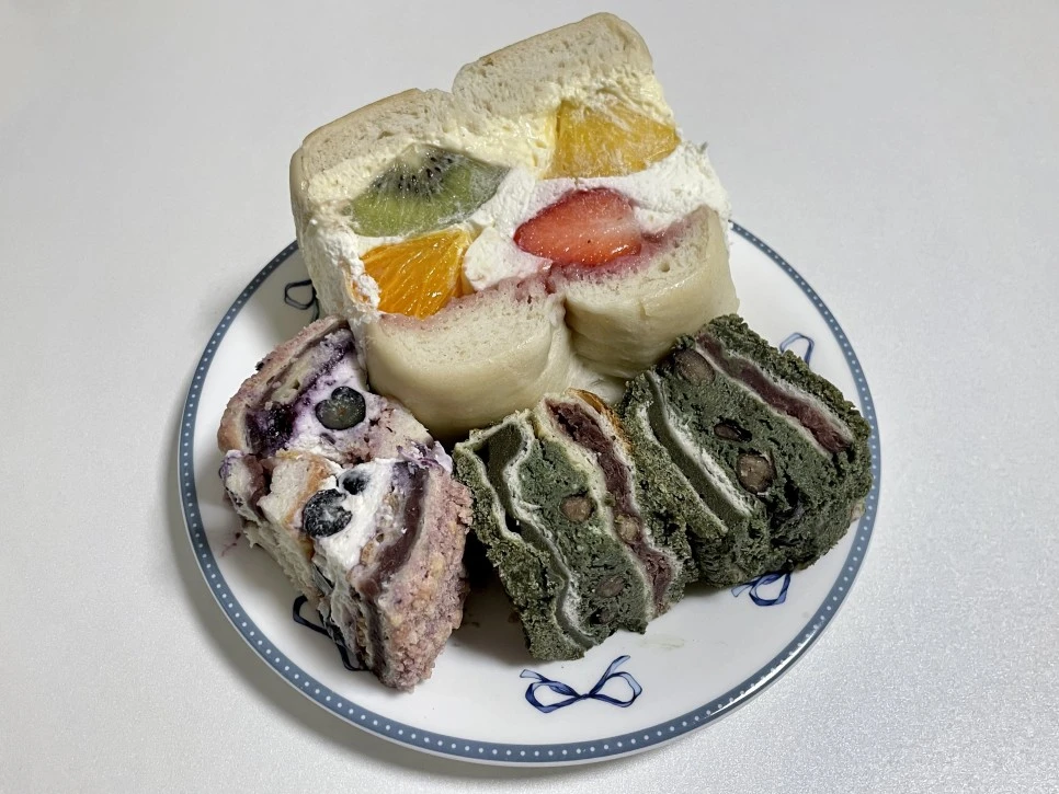 IMG_4214.jpeg?type=w966