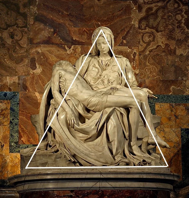 640px-Michelangelos_Pieta_5450_with_triangle.jpeg