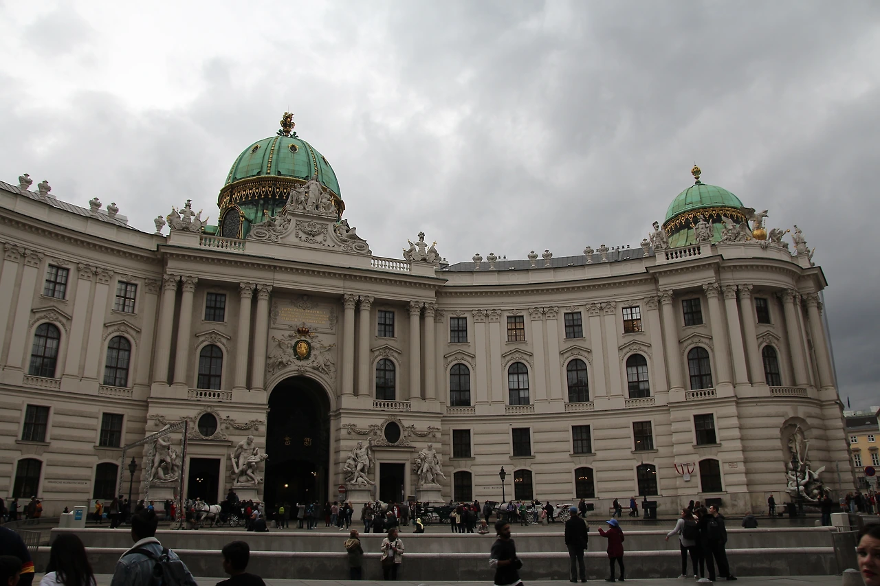 59.합스부르크 호프부르크 왕궁.JPG