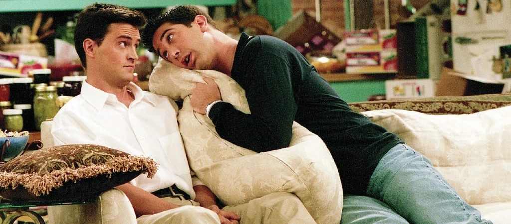 friends-chandler-ross-top.jpg?w=1024&h=450&crop=1