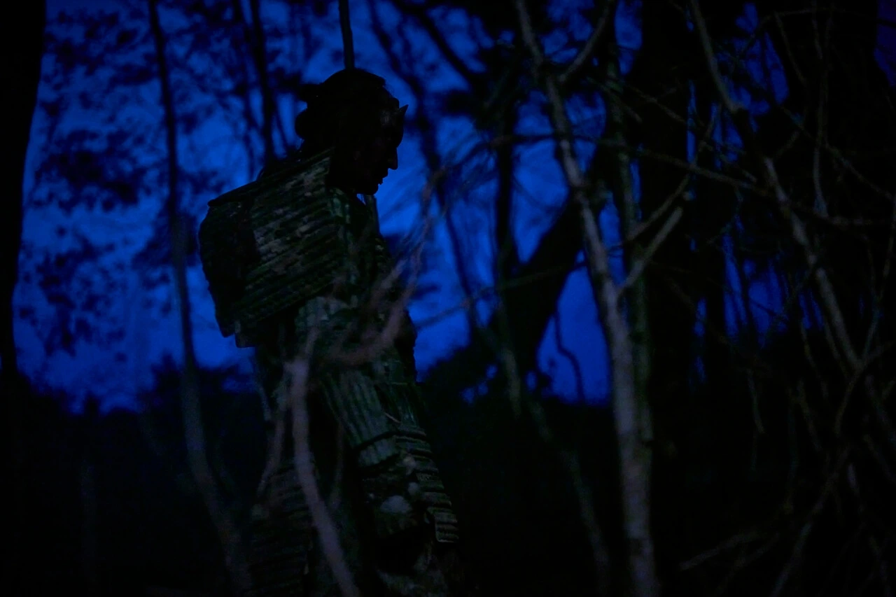 스틸 6.jpeg