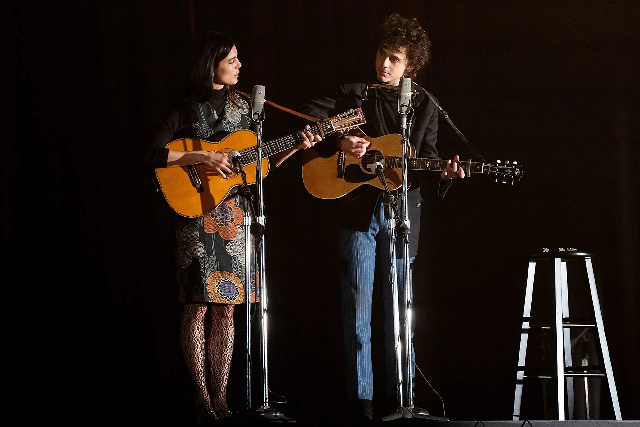 a-complete-unknown.jpg?quality=75&strip=all