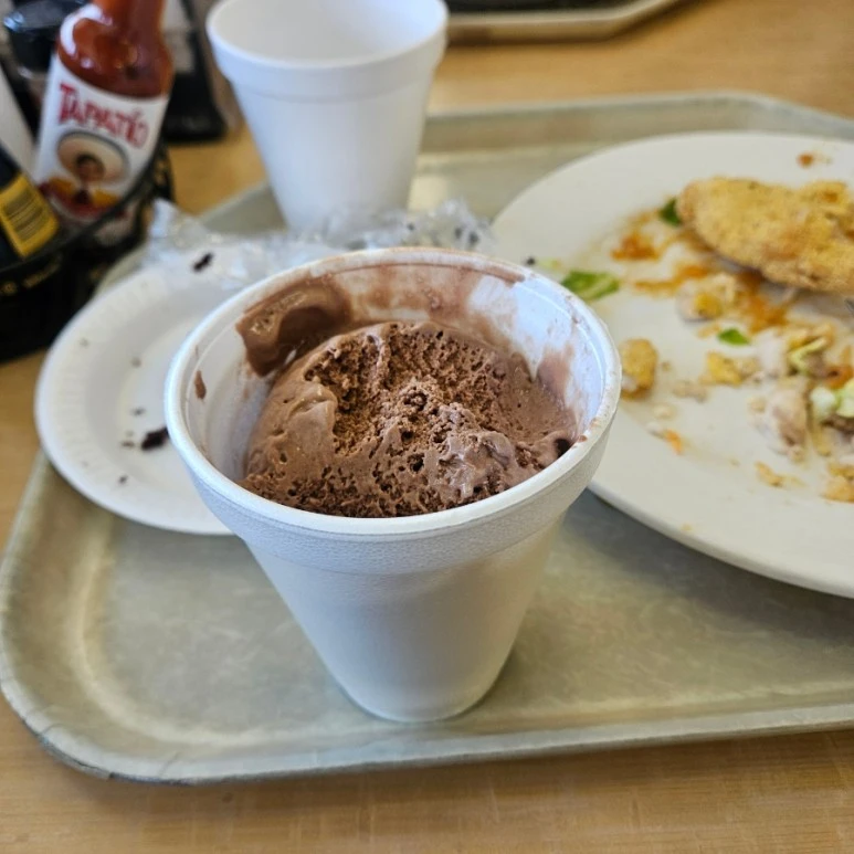 1713484999572.jpg?type=w773