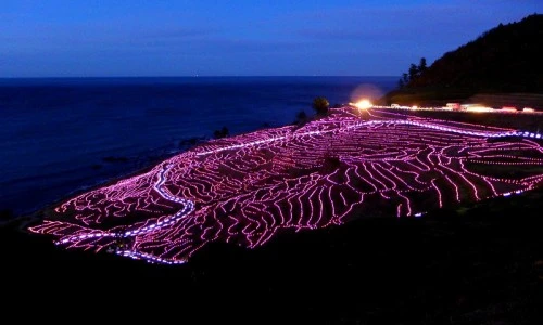 ?src=%22http%3A%2F%2Fyakei-isan.jp%2Fdata%2Fspot_img%2F110.jpg%22&type=ff500_300